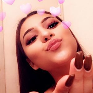 Meet your Posher, Shailene